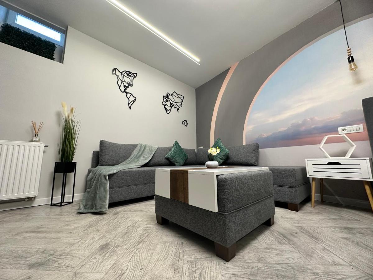 Stay Inn Central Brasov Ap 3 Екстериор снимка