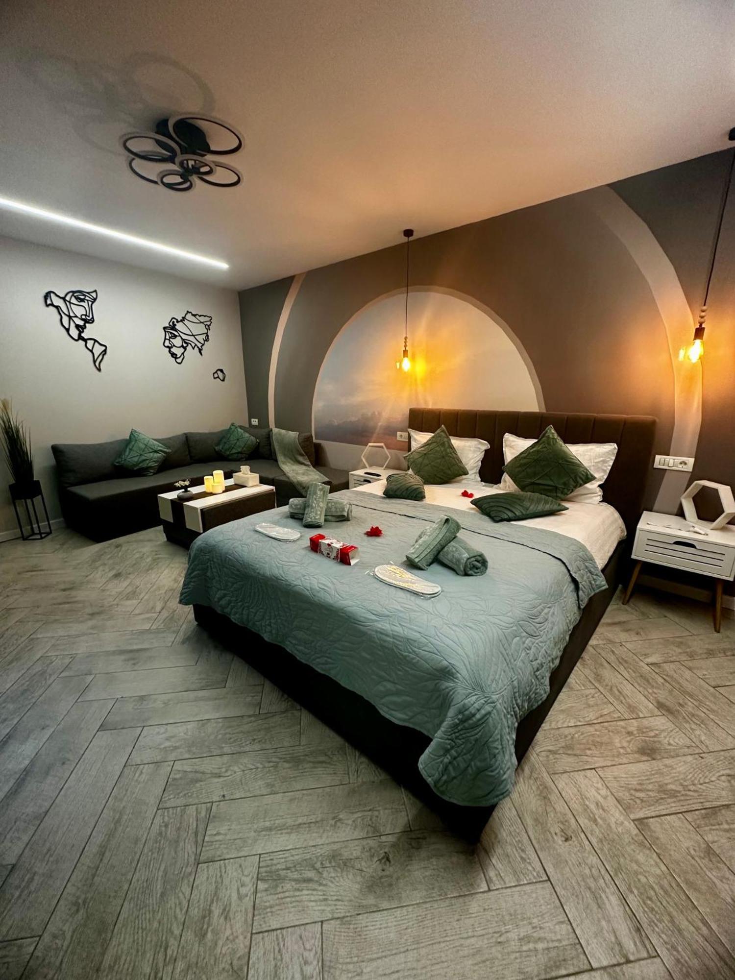 Stay Inn Central Brasov Ap 3 Екстериор снимка